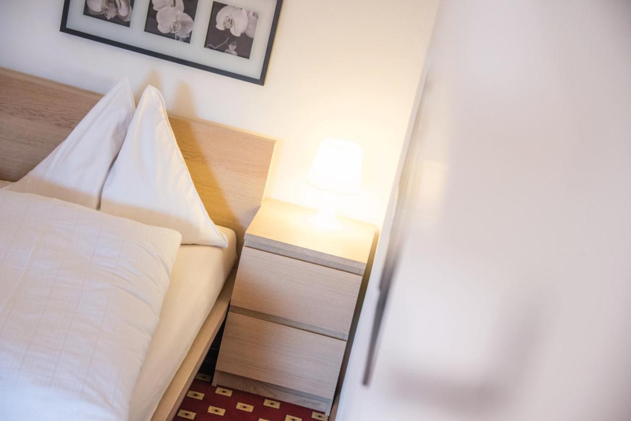 Apparthotel Feldhof - Living And Bistro 新波南特 外观 照片